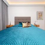 Seaside 8 Banjole
