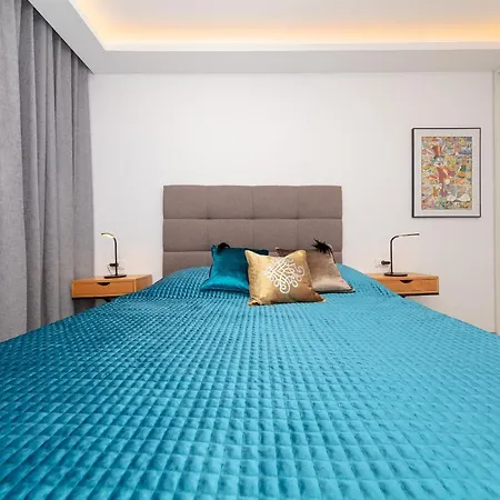 Seaside 8 Banjole